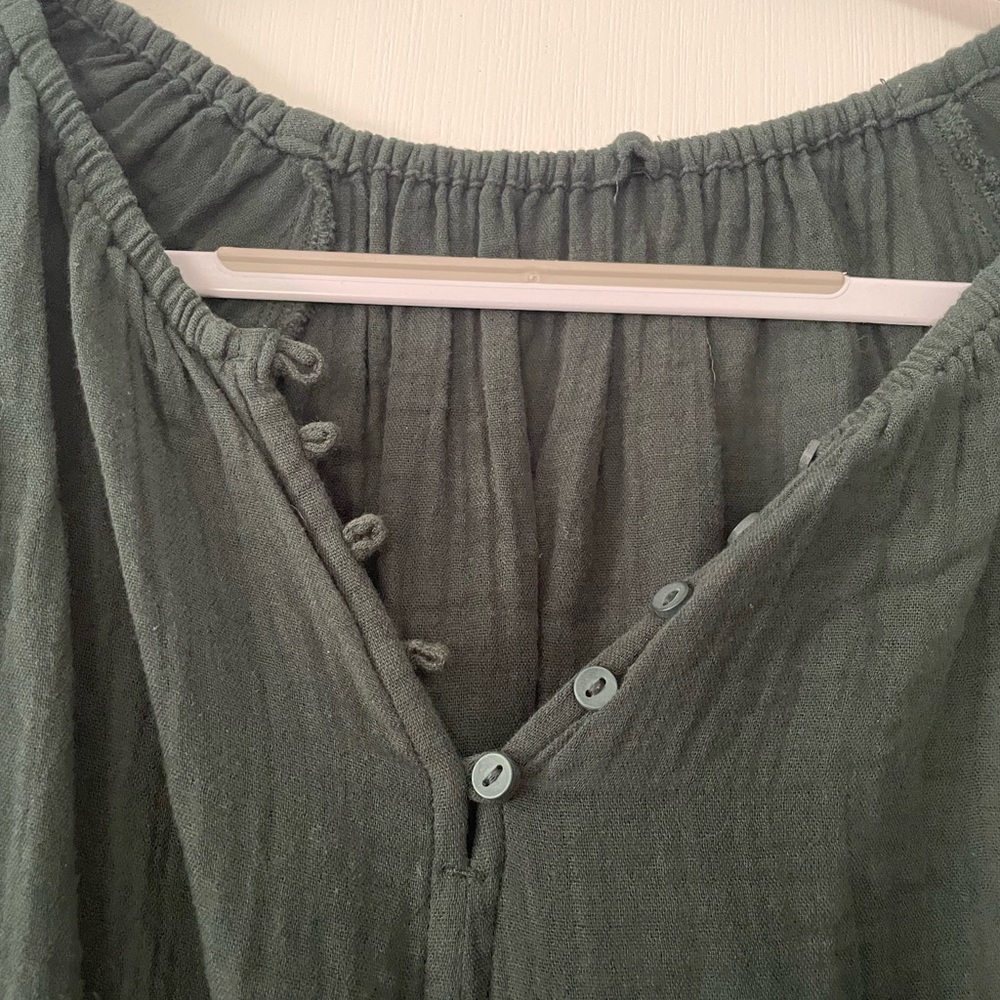 Old Navy Double Weave Long Sleeve Blouse in Green - Picture 3 of 4